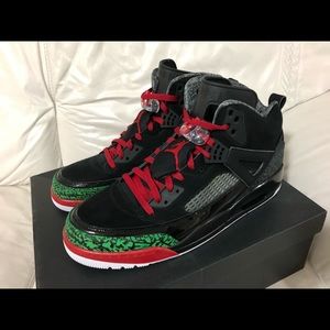 Nike Air Jordan Spizike Black Red Green 